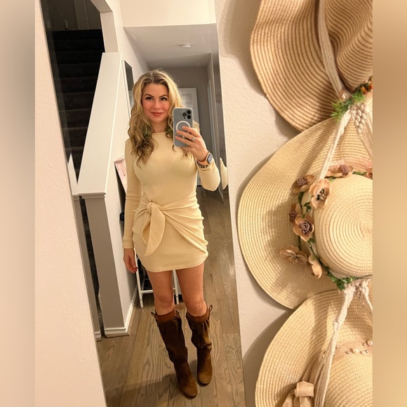 Meet your Posher, Jennifer - Picture 3 of 15